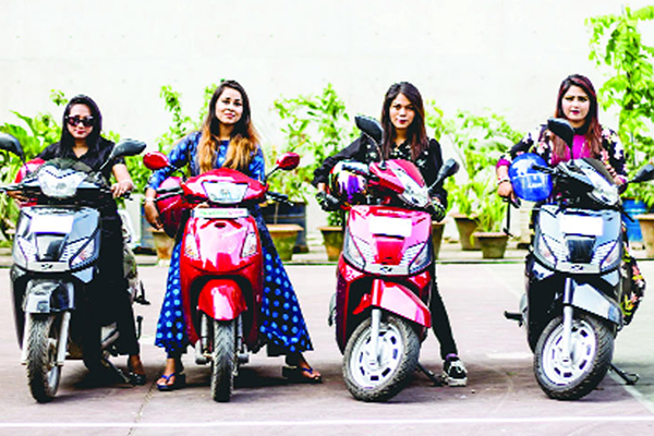 নারীদের নিয়ে রাইড শেয়ারিং চালু করল ‘ও ভাই’
