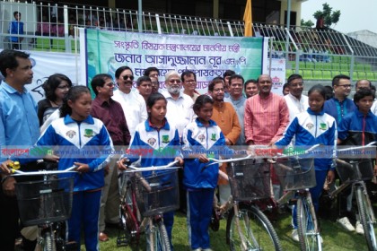 শুধু ছেলে নয়, মেয়েরাও আমাদের সম্পদ : সংস্কৃতি মন্ত্রী