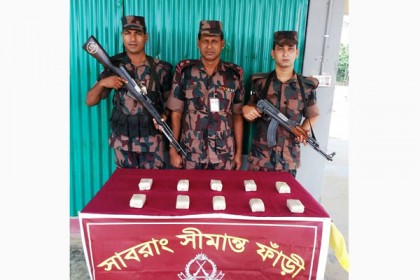 টেকনাফে পৃথক অভিযানে ইয়াবা ও বিয়ার জব্দ

