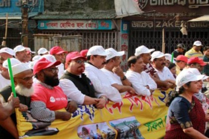 রাজধানীতে দুই মন্ত্রীর নেতৃত্বে মে দিবসের র‌্যালি
