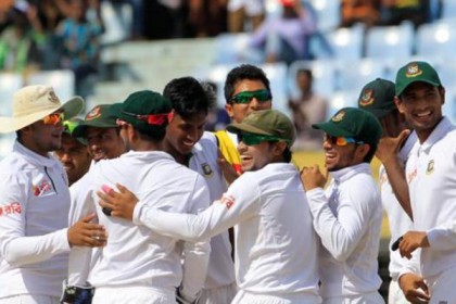প্রথমবারের মতো টেস্টে ৮ নম্বরে বাংলাদেশ