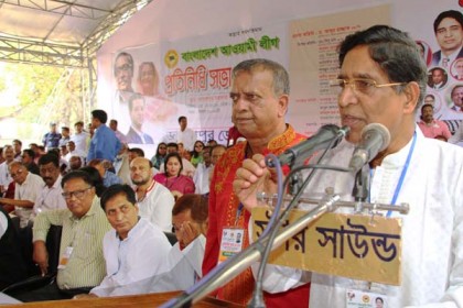 'বিএনপি সন্ত্রাসকে রাজনীতির হাতিয়ার হিসেবে ব্যবহার করছে'

