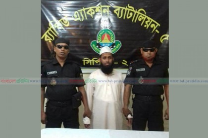 নাটোরে ৭ মাদ্রাসা শিশু অপহরণের মূলহোতা আটক