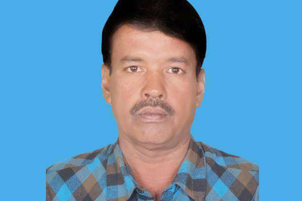 পরকীয়ার জন্য যুবলীগ নেতা হাশেমকে প্রাণ দিতে হয়েছে!
