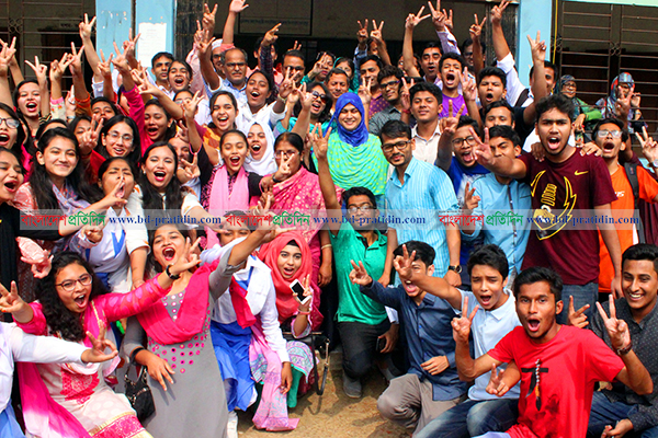 ১০৯ স্কুলে সবাই ফেল, ১৫৭৪ প্রতিষ্ঠানে সবাই পাস