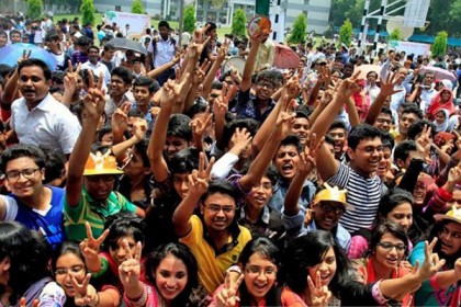 এক নজরে এসএসসি ও সমমানের পরীক্ষার ফলাফল