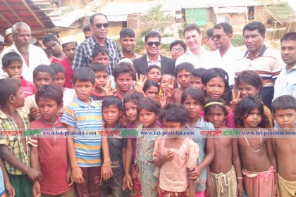 মেসি-নেইমার হতে চায় রোহিঙ্গা শিশুরা

