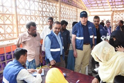 আশ্রয়প্রার্থীদের মাঝে চক্ষু চিকিৎসা সেবা অব্যহত থাকবে 