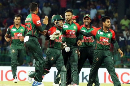 প্রাথ‌মিক দলে রাজ্জাক-ইয়াসিন, নেই নাসির 
