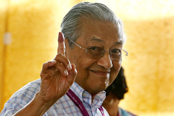 আবারও মাহাথির যুগ শুরু
