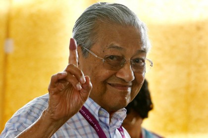 আবারও মাহাথির যুগ শুরু