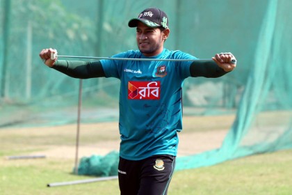 রশিদ-মুজিবকে নিয়ে সতর্ক মুশফিক