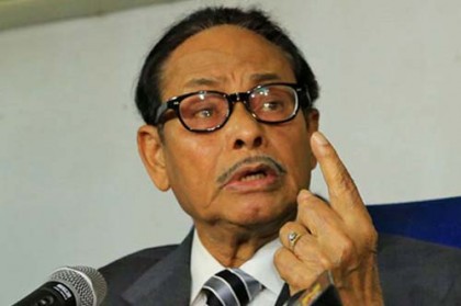 মানুষের মন জয় করতে পারেননি : এরশাদ