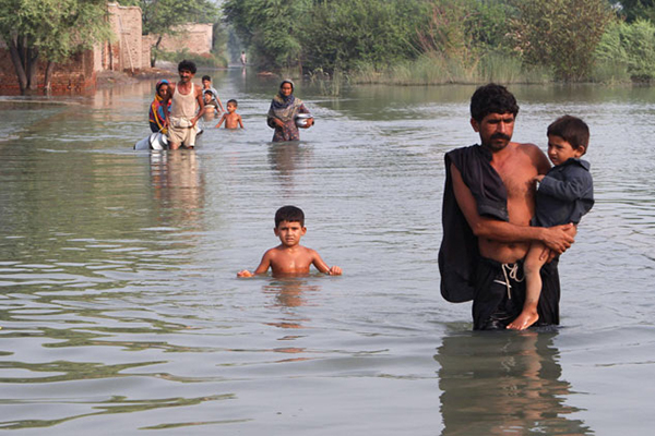ভারি বর্ষণে পাকিস্তানে ১৮ জনের প্রাণহানি