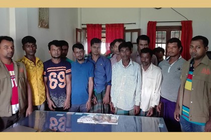 সোনাইমুড়ীতে ১৫ জুয়াড়ি আটক