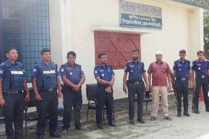 পাল্টা-পাল্টি সমাবেশে হাতীবান্ধায় ১৪৪ ধারা জারি