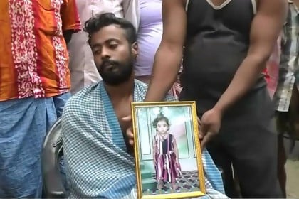 নানীর অবৈধ প্রেমের মাশুল দিল ৪ বছরের নাতনি!