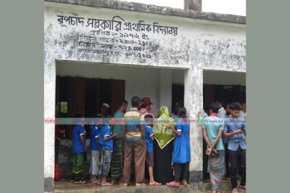 মোরেলগঞ্জে ৭ ছাত্রীকে যৌন হয়রানি, নীরব স্কুল কর্তৃপক্ষ 