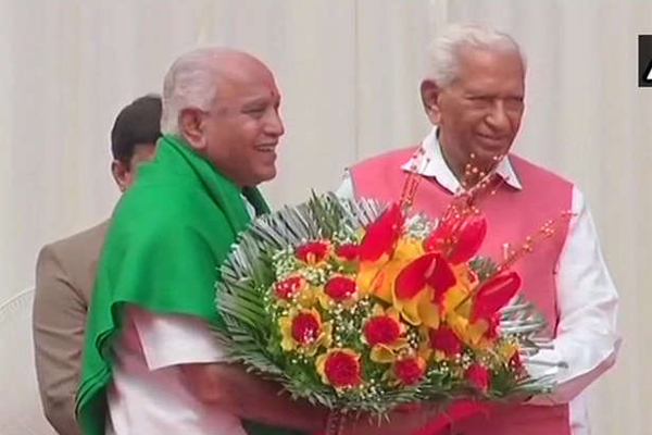 কর্নাটকে সরকার গড়ল বিজেপি, নতুন মুখ্যমন্ত্রী ইয়েদুরাপ্পা 