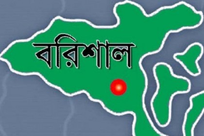 বখাটের হুমকির মুখে মা ও দুই মেয়ে গৃহবন্দি