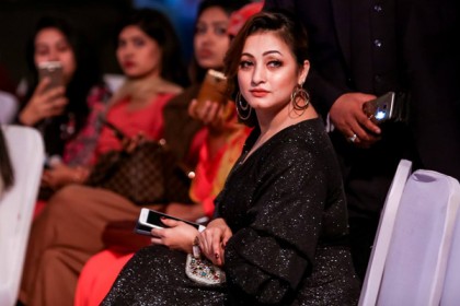 আপাতত ফ্যাশন হাউজ নিয়ে ব্যস্ত সুজানা