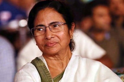 আরও ভালো কাজ করার প্রতিশ্রুতি দিলেন মমতা
