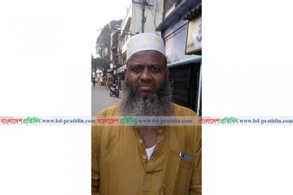 পশ্চিমবঙ্গের বনগাঁ থেকে অস্ত্রসহ এক বাংলাদেশি আটক 