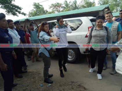 কুতুপালং রোহিঙ্গা ক্যাম্পে যাচ্ছেন প্রিয়াঙ্কা চোপড়া