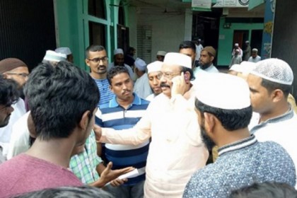 কামরানের এক ফোনে...