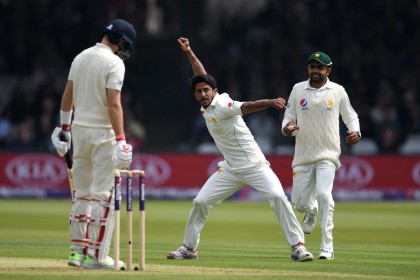 লর্ডসে পাকিস্তানের দাপট