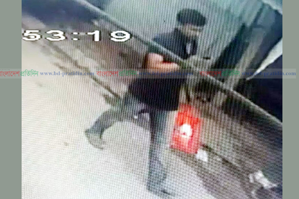 বরিশালে দোকানের ক্যাশ বাক্স ভেঙ্গে ৫ লক্ষাধিক টাকা চুরি