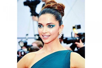 সুপারহিরোর চরিত্রে আসছেন দীপিকা!