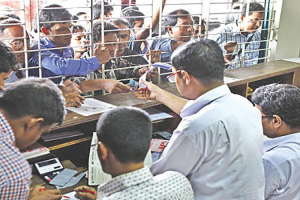 বাসের আগাম টিকিট বিক্রি শুরু