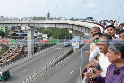 চট্টগ্রামে খুলে দেওয়া হল ফ্লাইওভারের লুপ