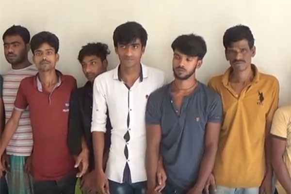 ঝিনাইদহে ৪ মাদক ব্যবসায়ীসহ গ্রেফতার ৪১ 