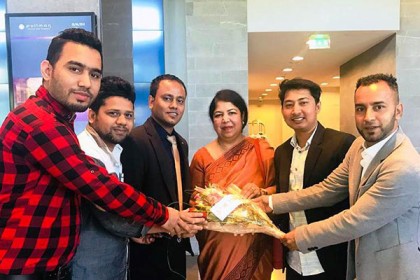 স্পীকার ড. শিরিন শারমিনকে ফ্রান্স ছাত্রলীগের অভ্যর্থনা