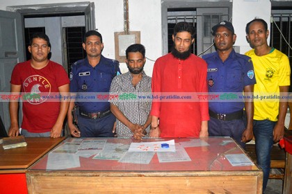 লামায় ১২০ পিস ইয়াবাসহ আটক ২