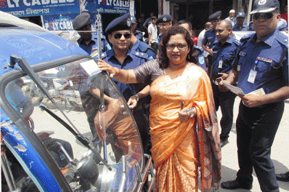 ফরিদপুরে পুলিশের মাদকবিরোধী প্রচারণা 