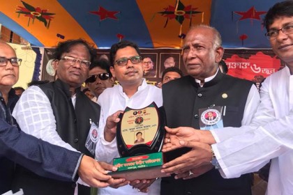 'তরুণ সমাজকে মাদকের গ্রাস থেকে রক্ষা করতে হবে'