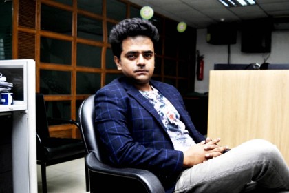 গান আর ঈদ অনুষ্ঠান নিয়ে তানভীর তারেক