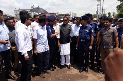 রাস্তার জন্য মহাসড়কে কোনো যানজট সৃষ্টি হবে না : সেতুমন্ত্রী