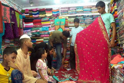 রাঙামাটি ঈদ বাজার জমজমাট