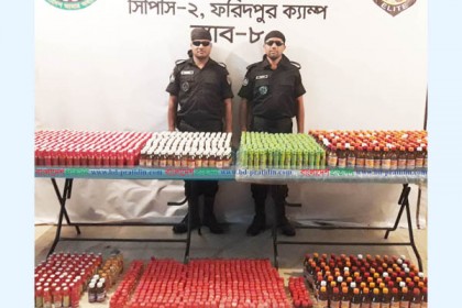 ফরিদপুরে বিপুল পরিমাণ নিষিদ্ধ ঔষধ জব্দ

