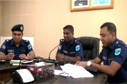 ঈদযাত্রা নির্বিঘ্ন করতে তৎপর টাঙ্গাইল পুলিশ