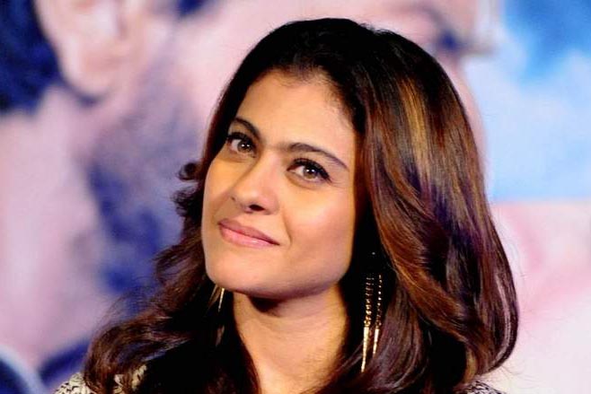 প্রিয়াঙ্কার পর কাজলও চলেছেন...