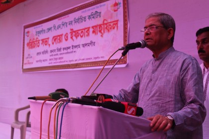 'সরকার পাখির মতো মানুষকে গুলি করে মারছে'