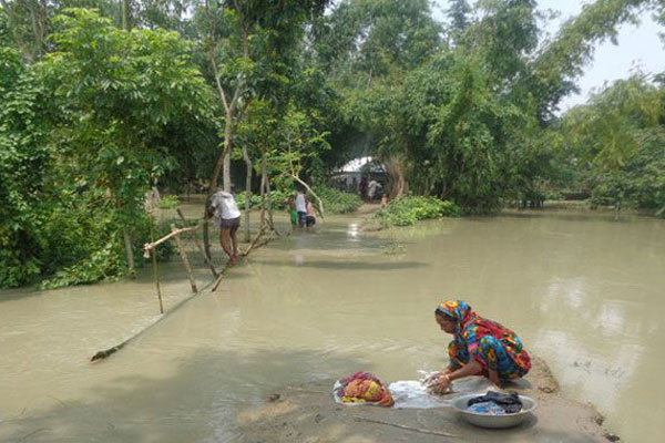 ফেনীতে বন্যা পরিস্থিতির উন্নতি