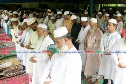 লক্ষ্মীপুরের ১০ গ্রামে ঈদ উদযাপন 