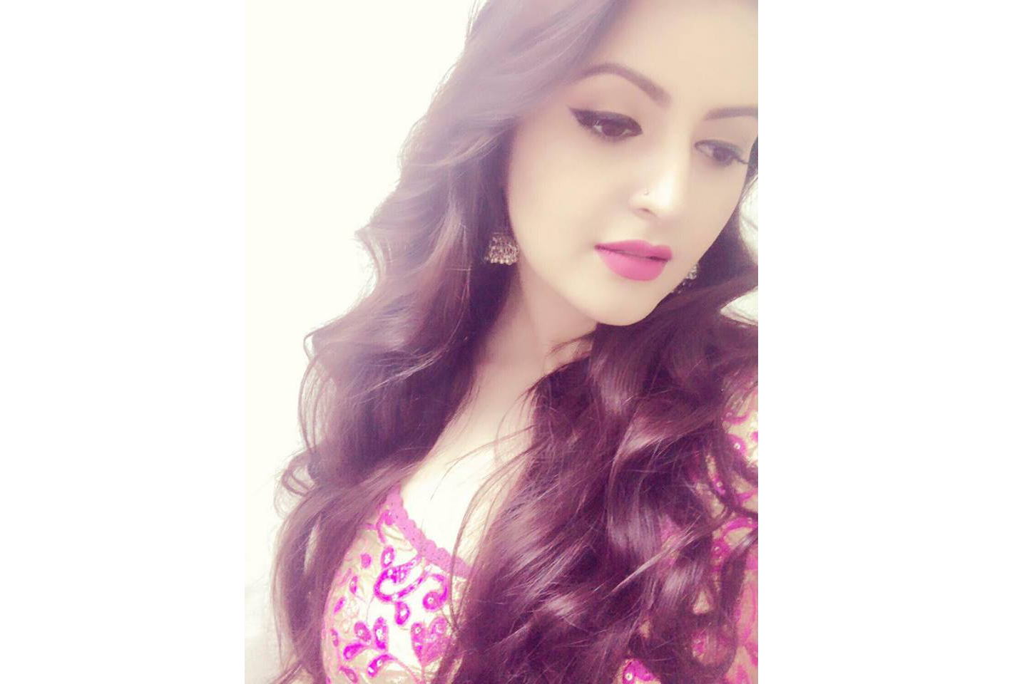 হাসপাতালে পরীমণি