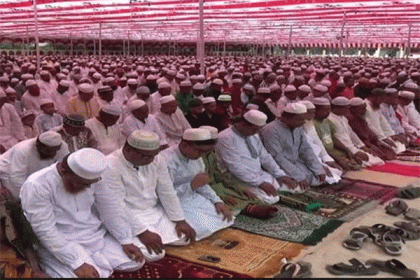 নাটোরে আনন্দ উৎস‌বে ঈদুল ফিতর উদযাপিত